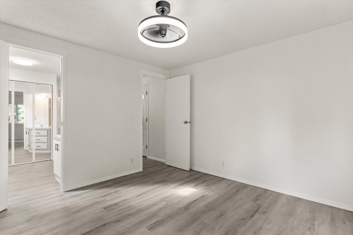 106 43201 Lougheed Highway Property Photo 19