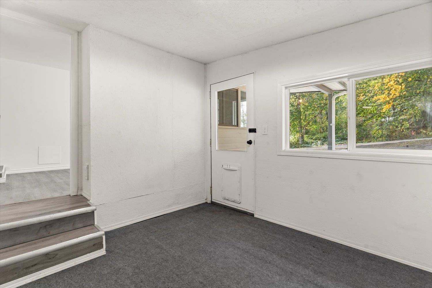 106 43201 Lougheed Highway Property Photo 25