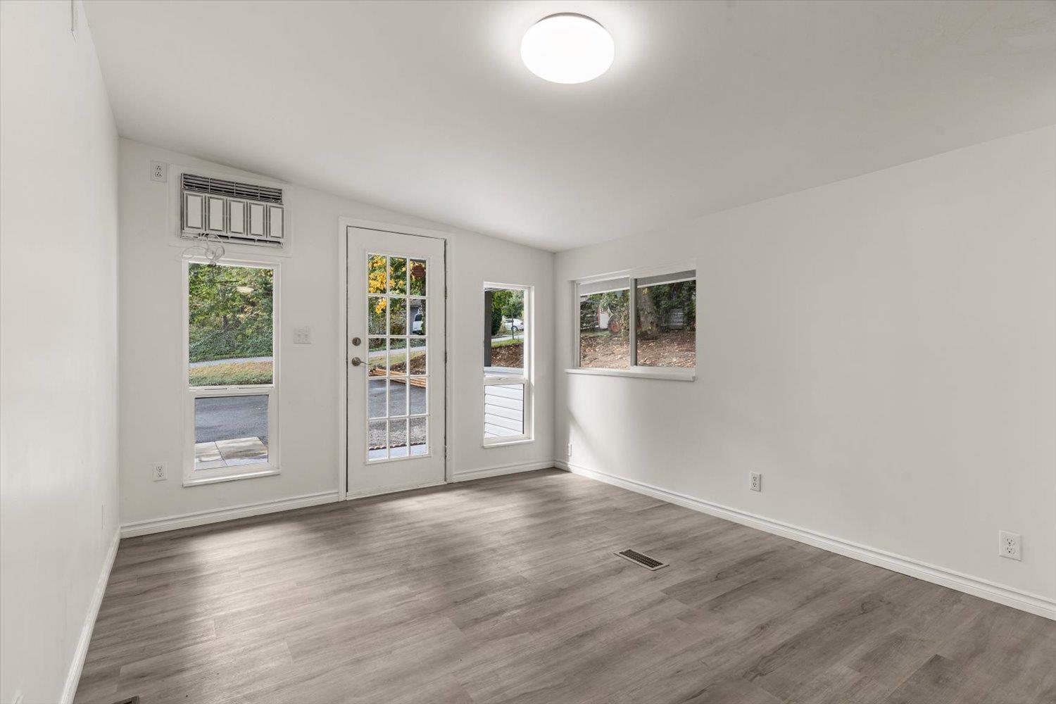 106 43201 Lougheed Highway Property Photo 27