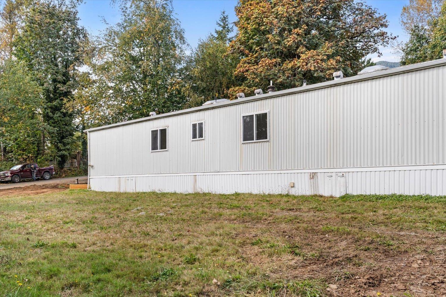 106 43201 Lougheed Highway Property Photo 33