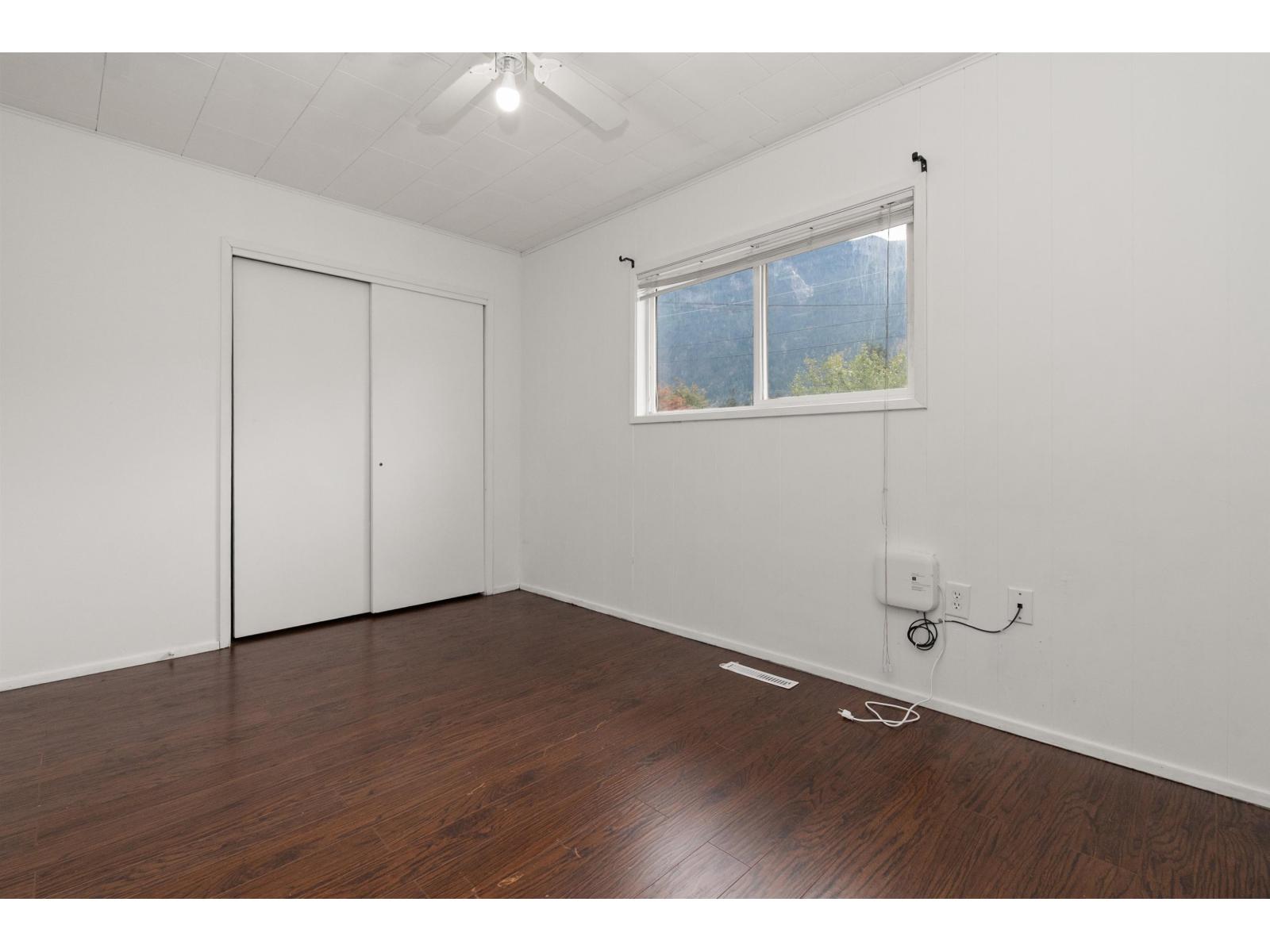 561 Thacker Avenue Property Photo 17