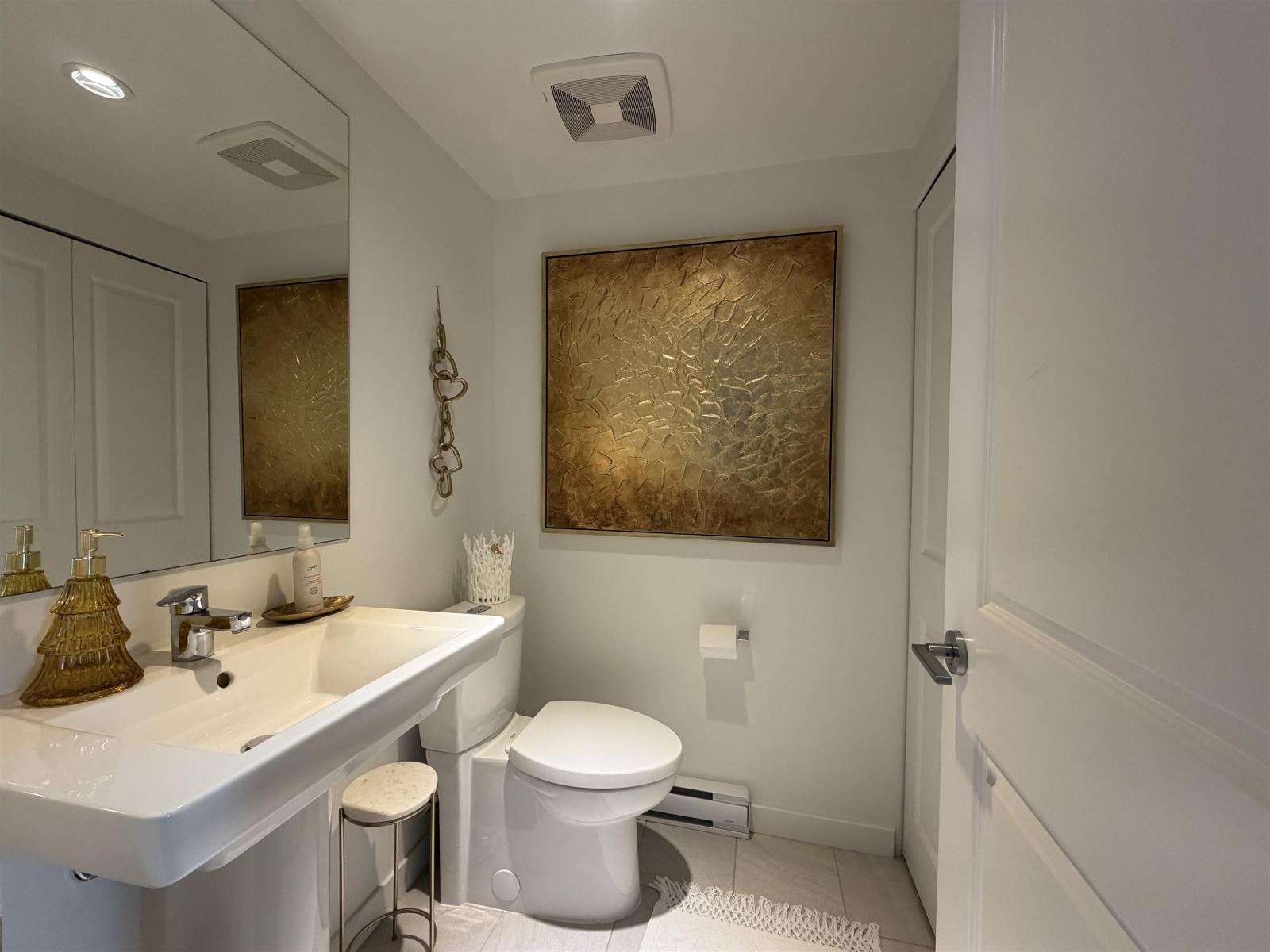 50 15828 27 Avenue Property Photo 11