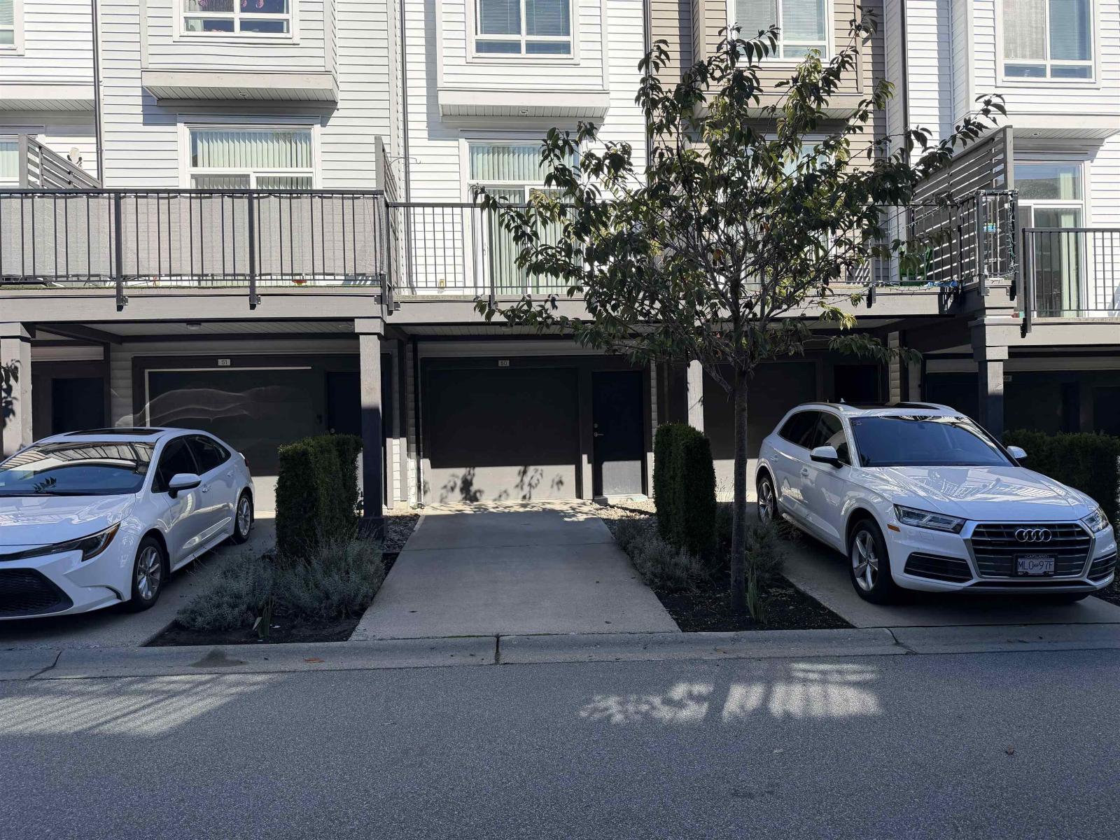 50 15828 27 Avenue Property Photo 13