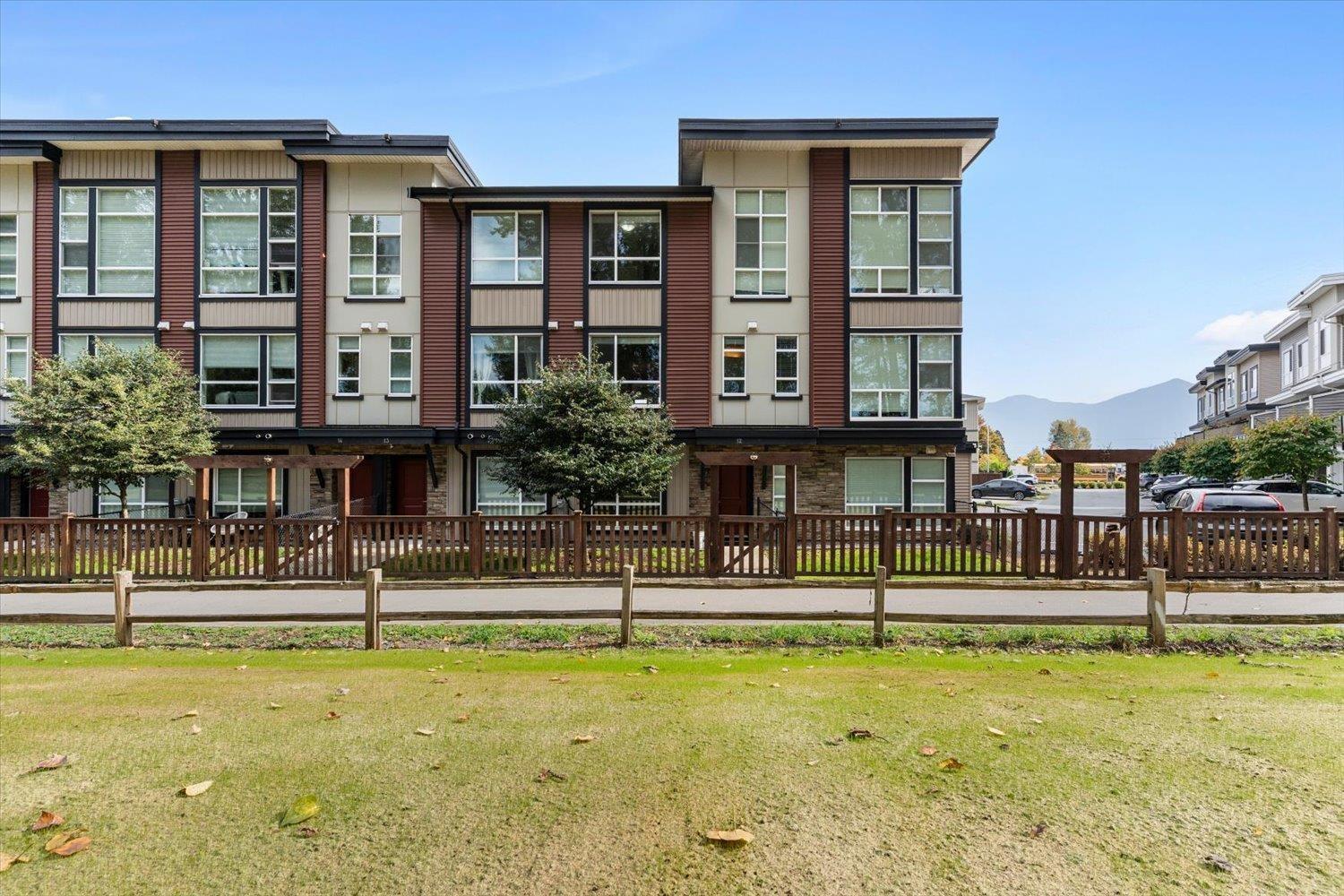 8413 Midtown Way #12 Photo de la propriété 1