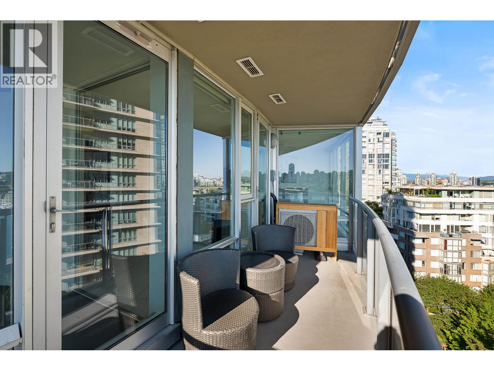 1202 1383 Marinaside Crescent Property Photo 26
