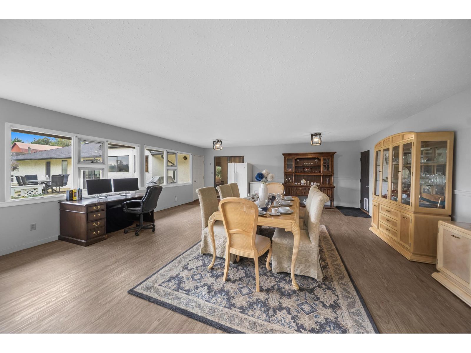 1240 224 Street Property Photo 18