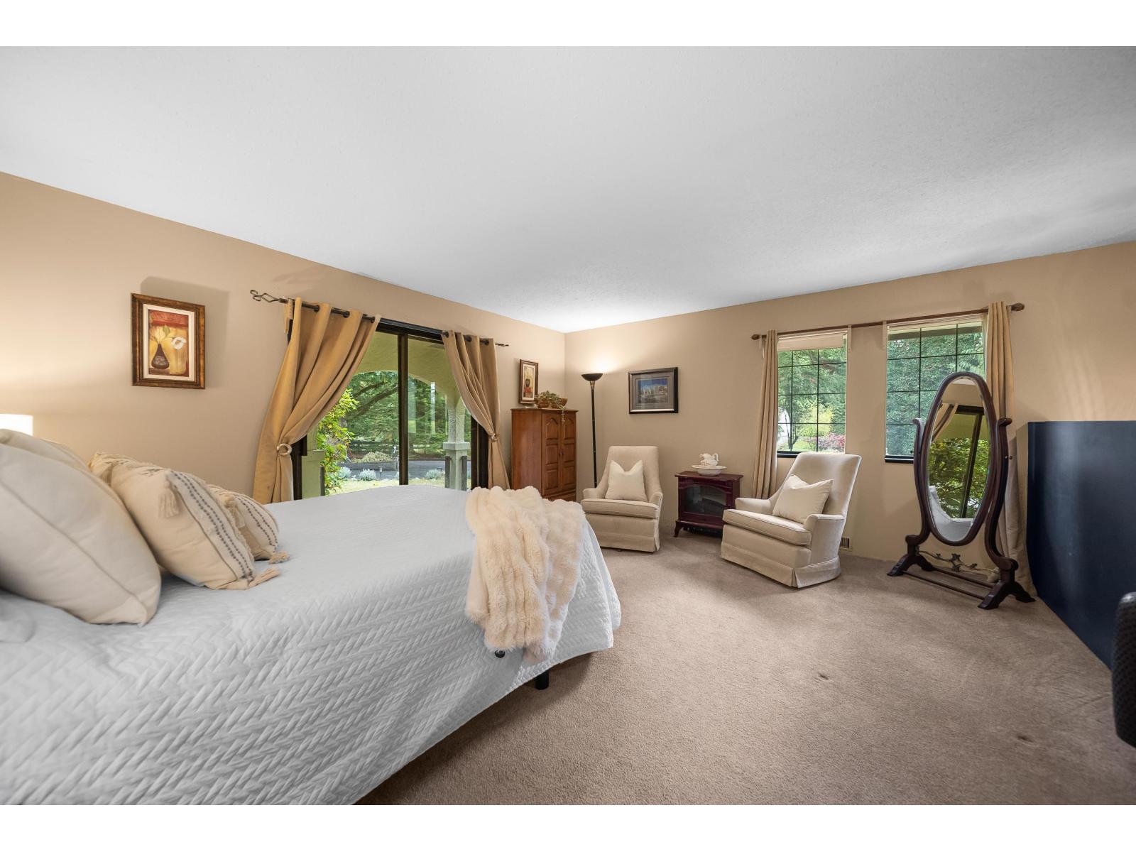 1240 224 Street Property Photo 20