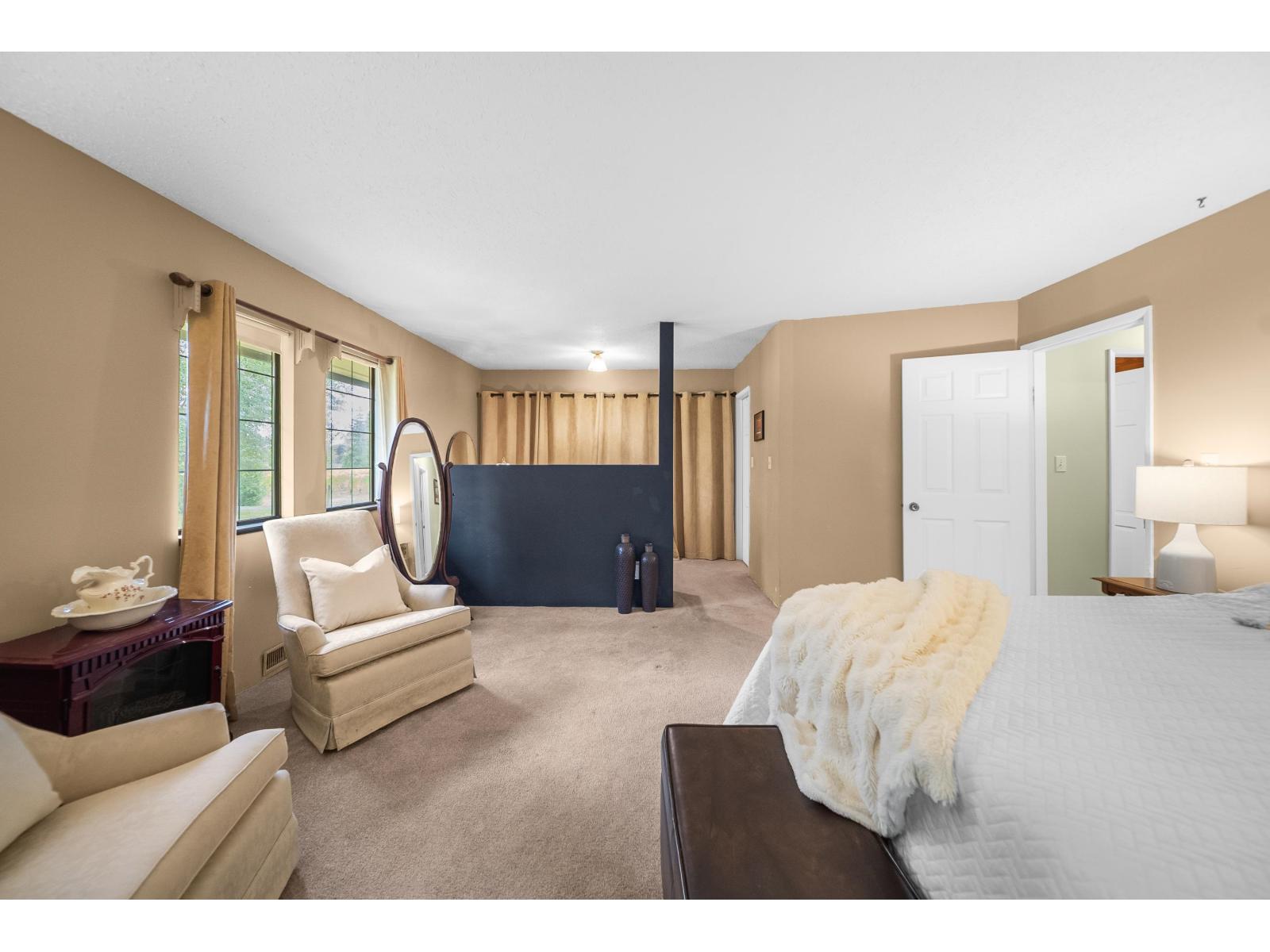 1240 224 Street Property Photo 21