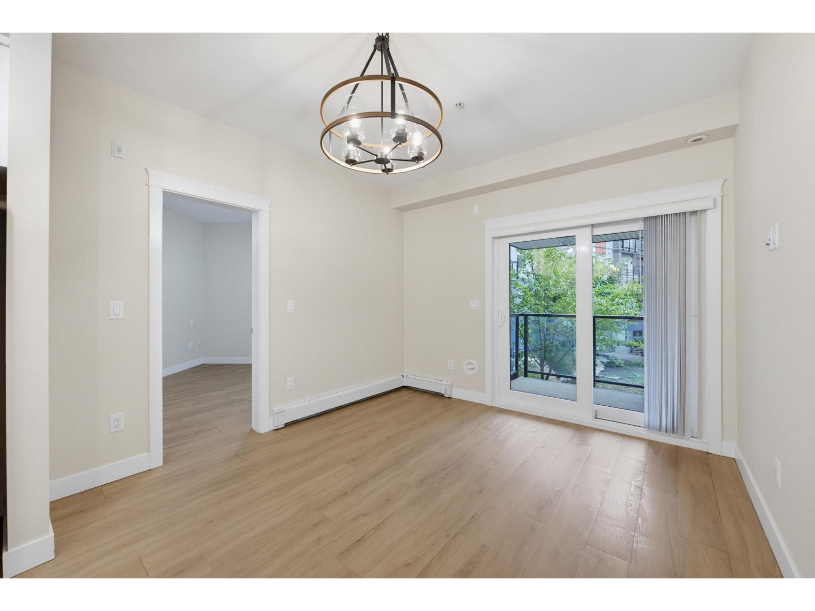 205 11077 Ravine Road Property Photo 6