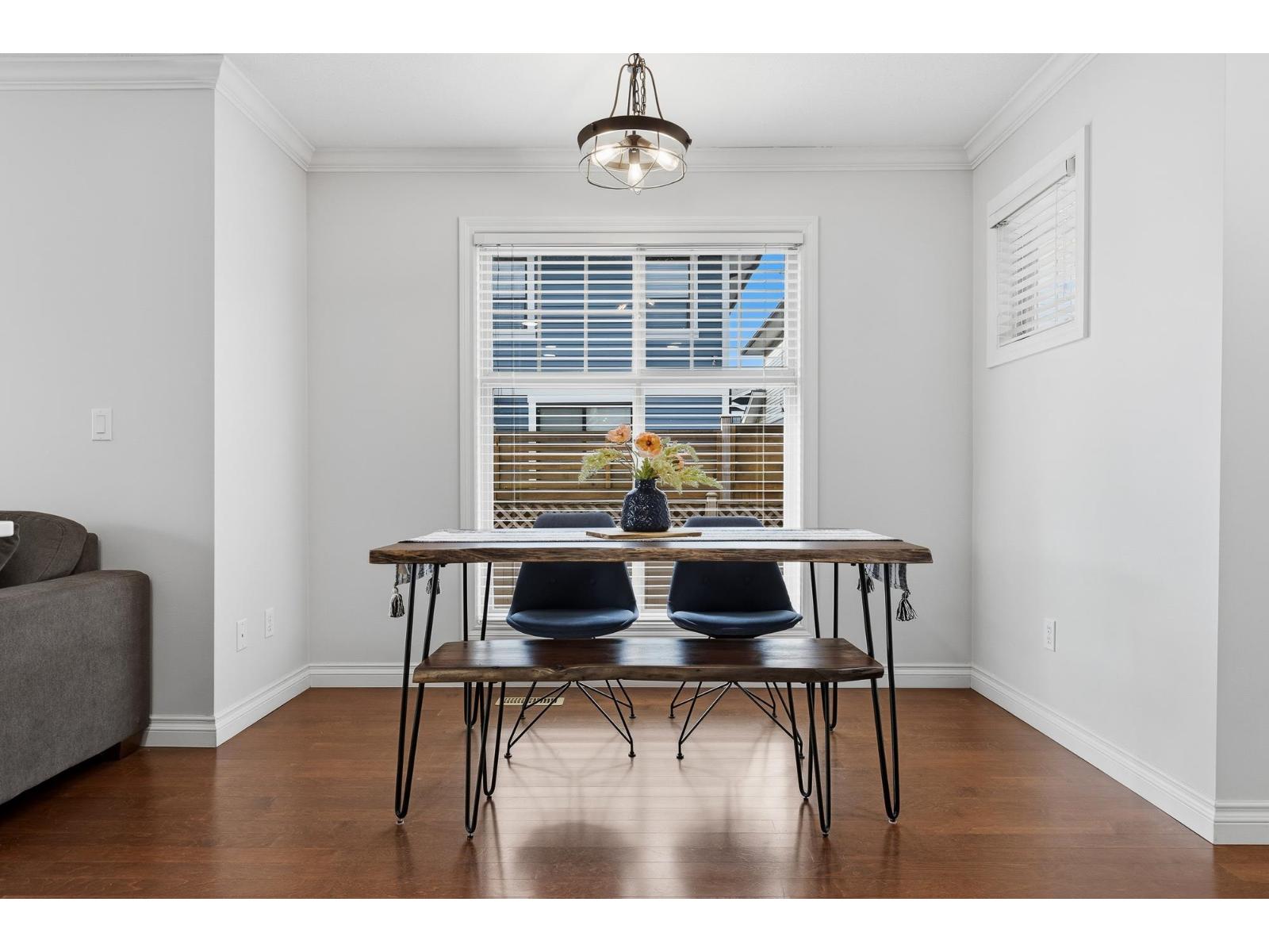 46150 Riverside Drive #4 Property Photo 9