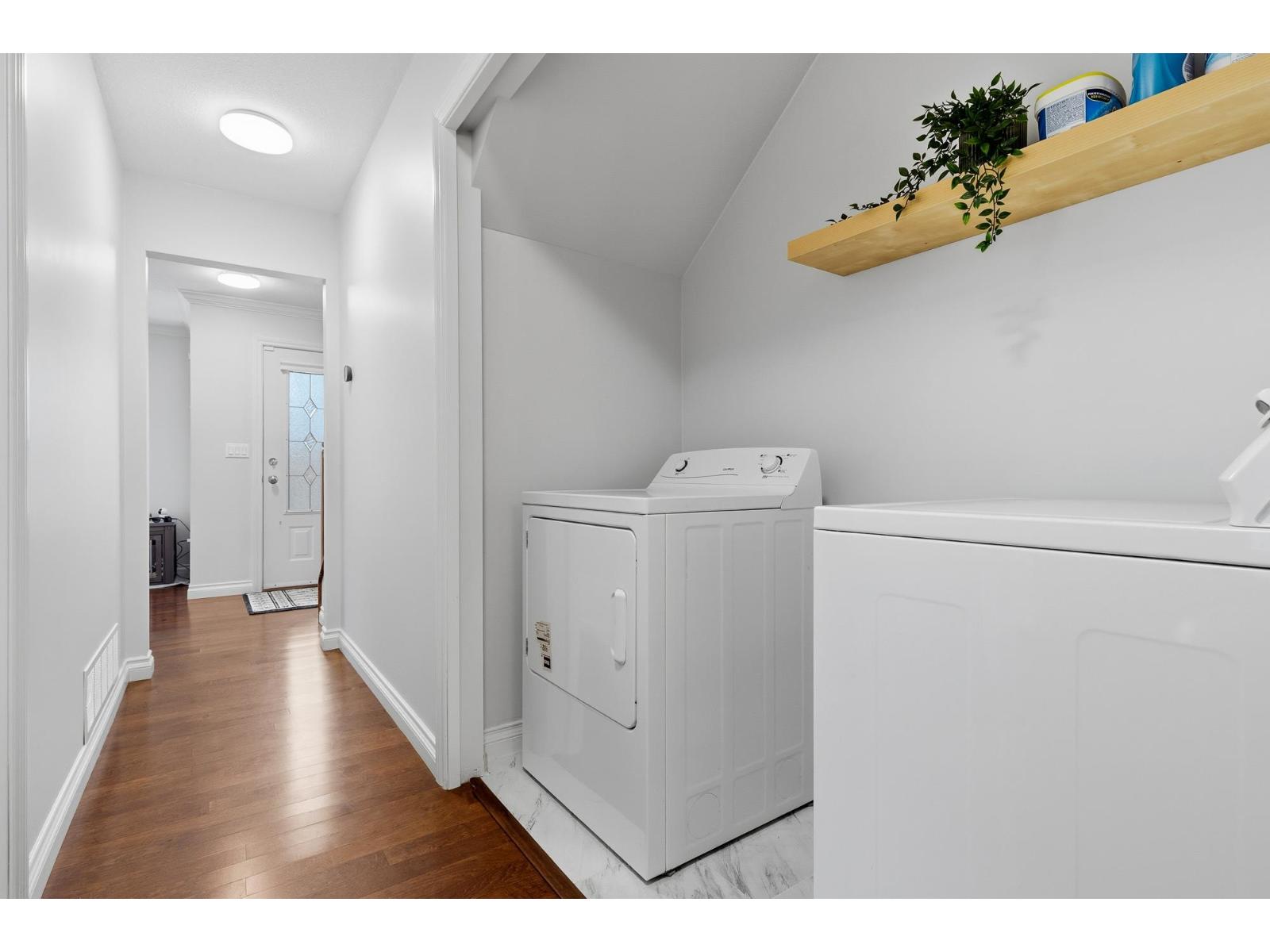 46150 Riverside Drive #4 Property Photo 25
