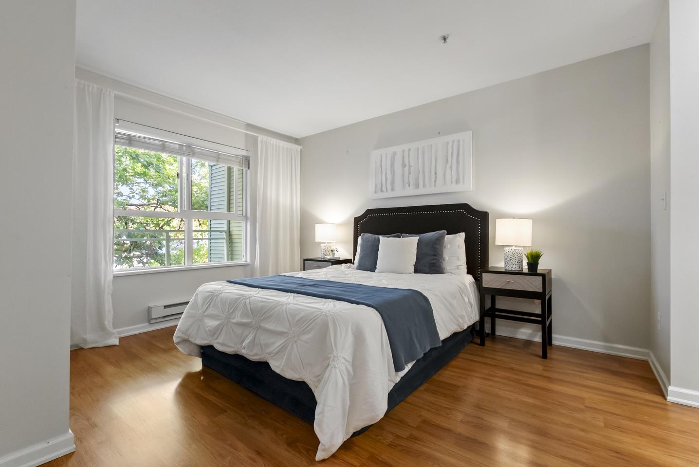 311 10188 155 Street Property Photo 12