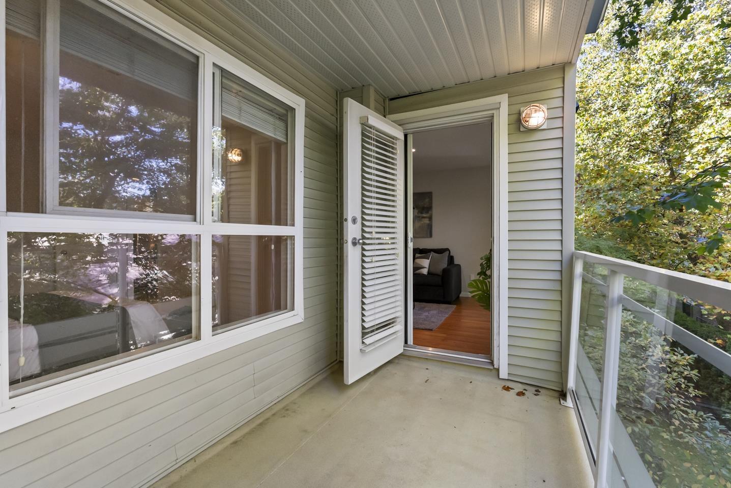 311 10188 155 Street Property Photo 22