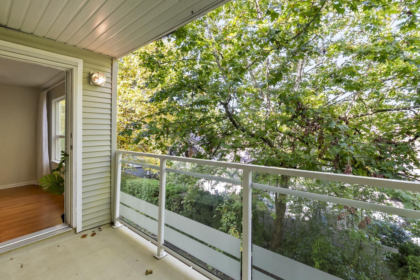 311 10188 155 Street Property Photo 23