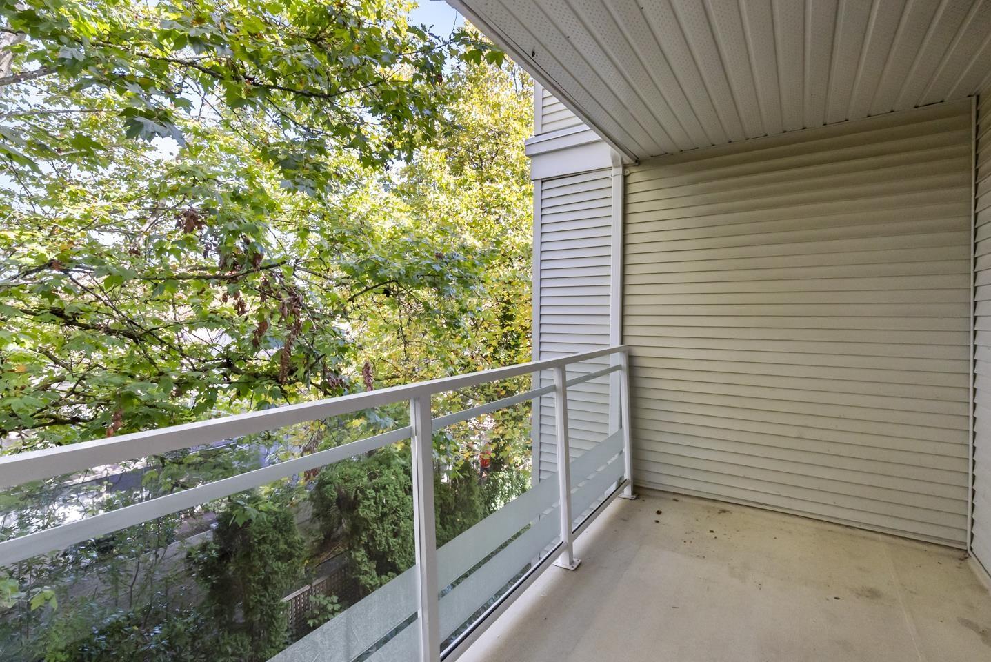 311 10188 155 Street Property Photo 24
