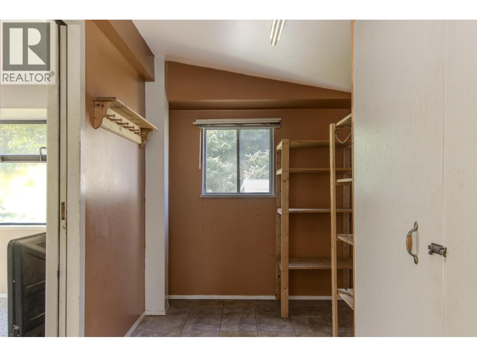 36 Bracken Parkway Property Photo 3