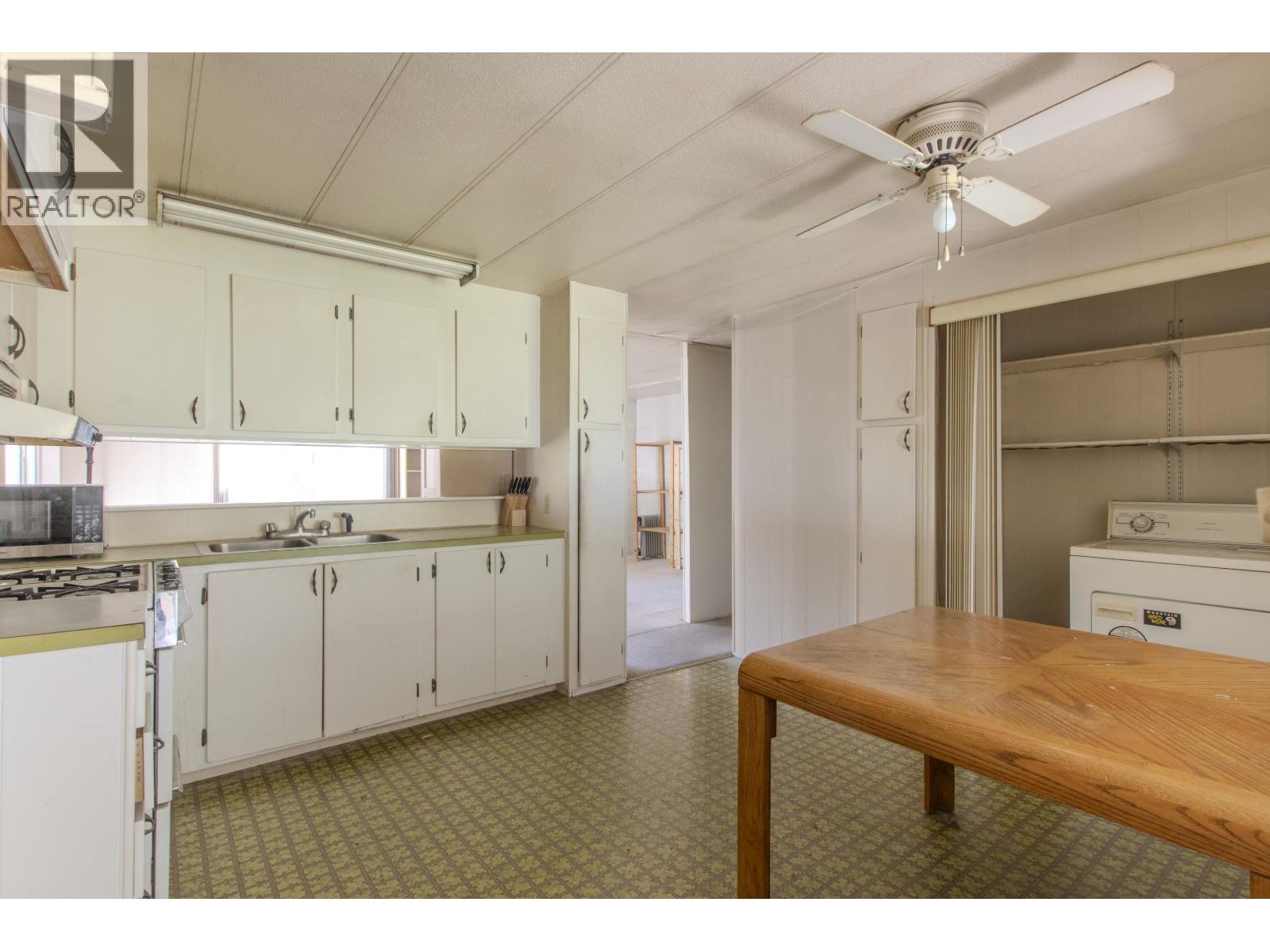 36 Bracken Parkway Property Photo 7