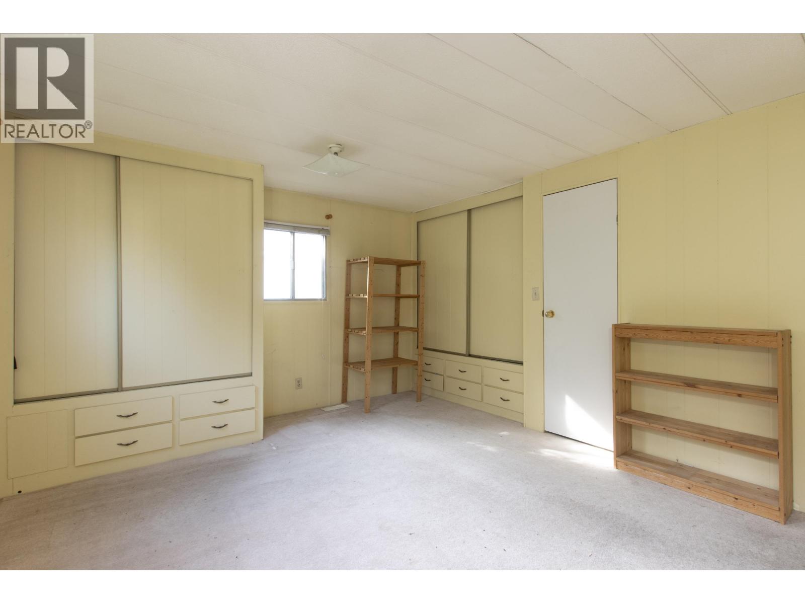36 Bracken Parkway Property Photo 13