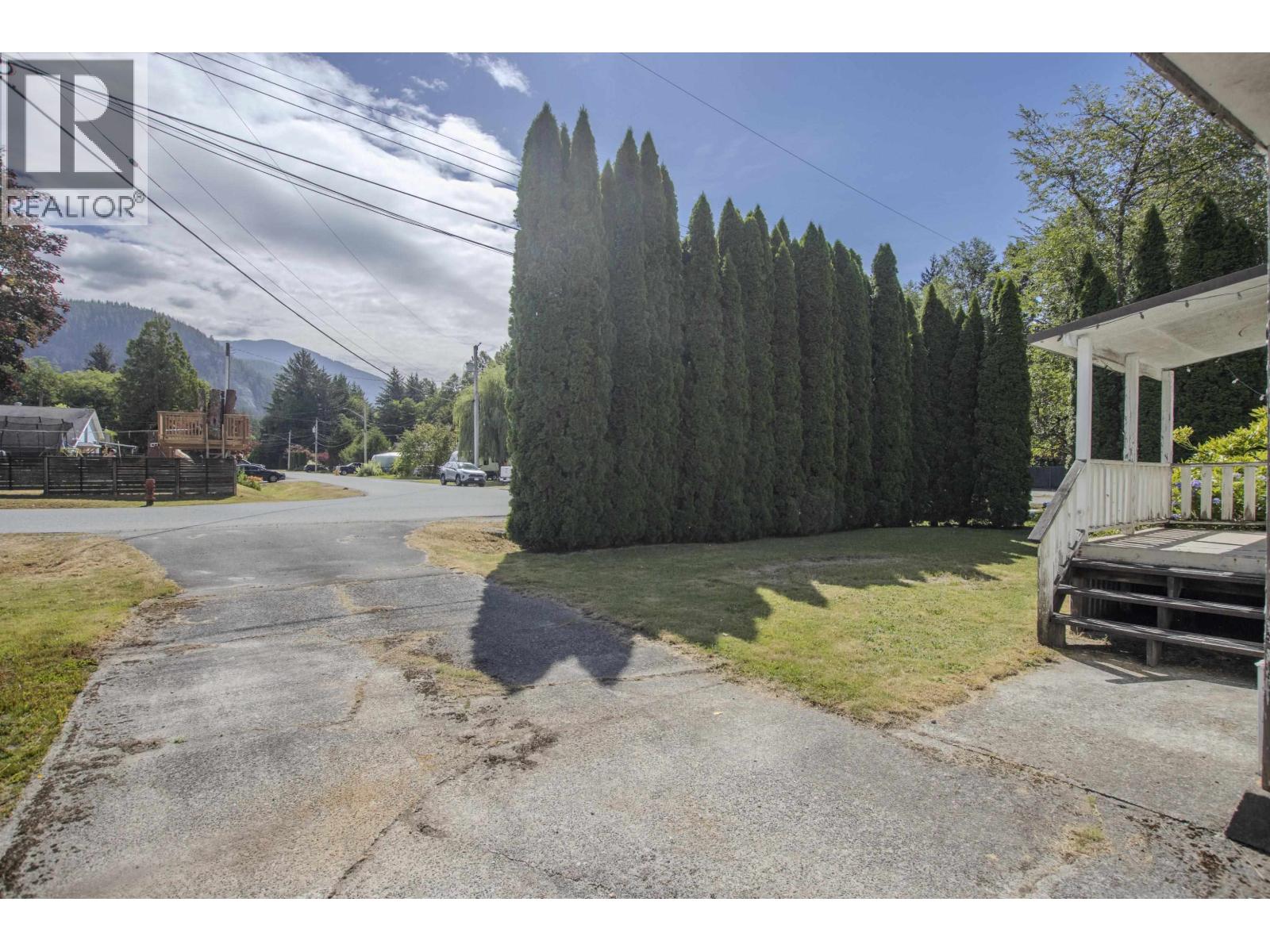36 Bracken Parkway Property Photo 15