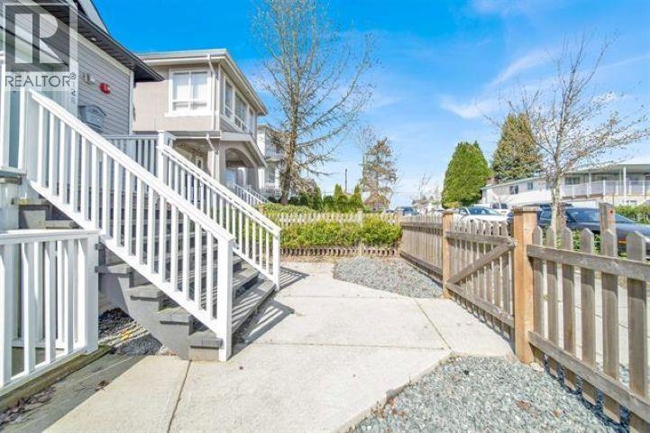 3128 Kings Avenue Property Photo 18