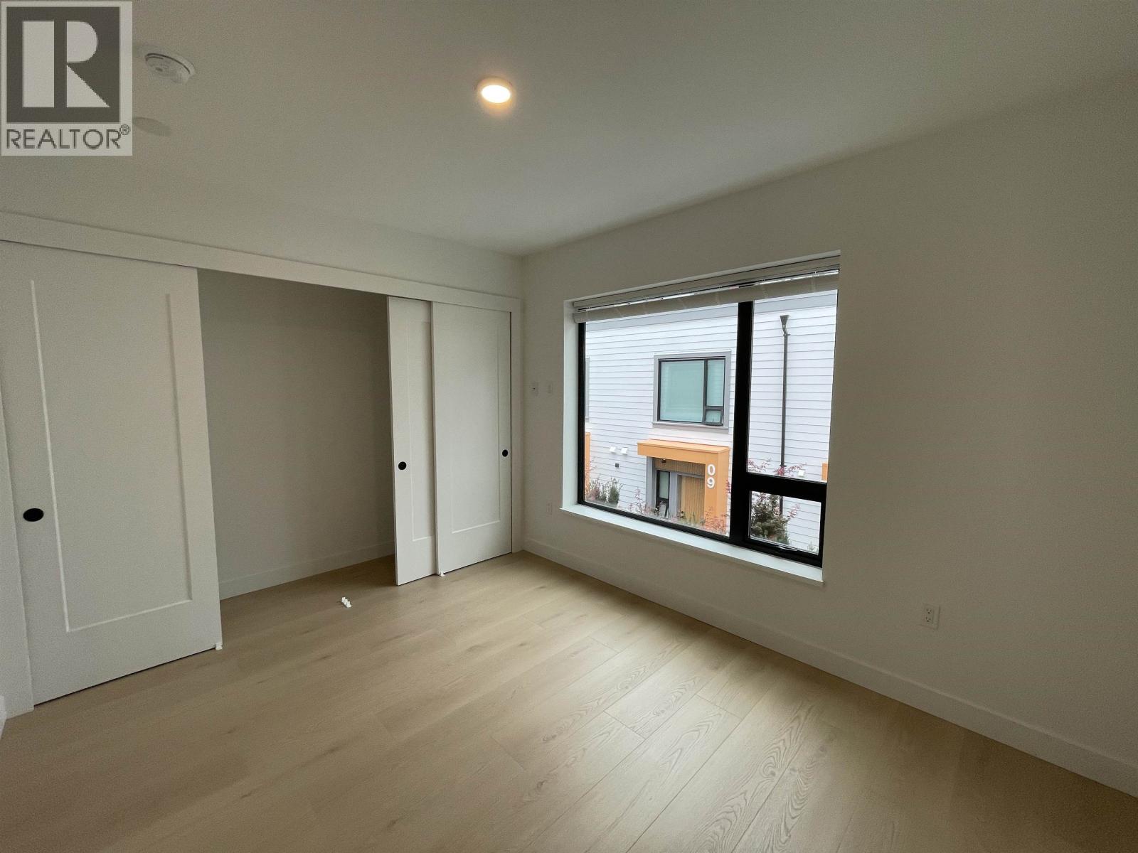 Th22 8899 Spires Road Property Photo 19