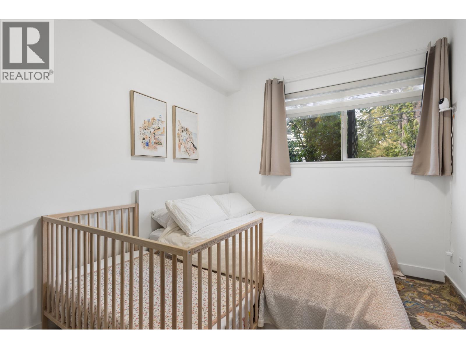 881 Salsbury Drive Property Photo 12