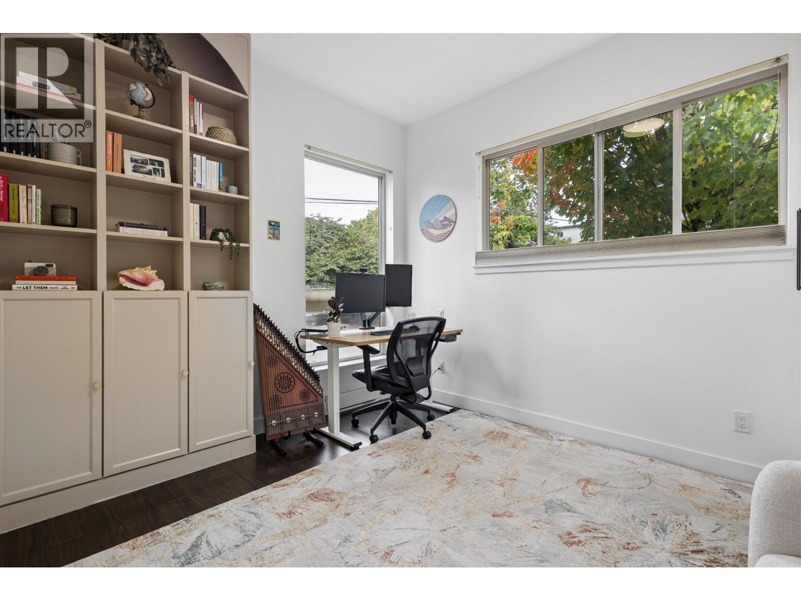 881 Salsbury Drive Property Photo 15