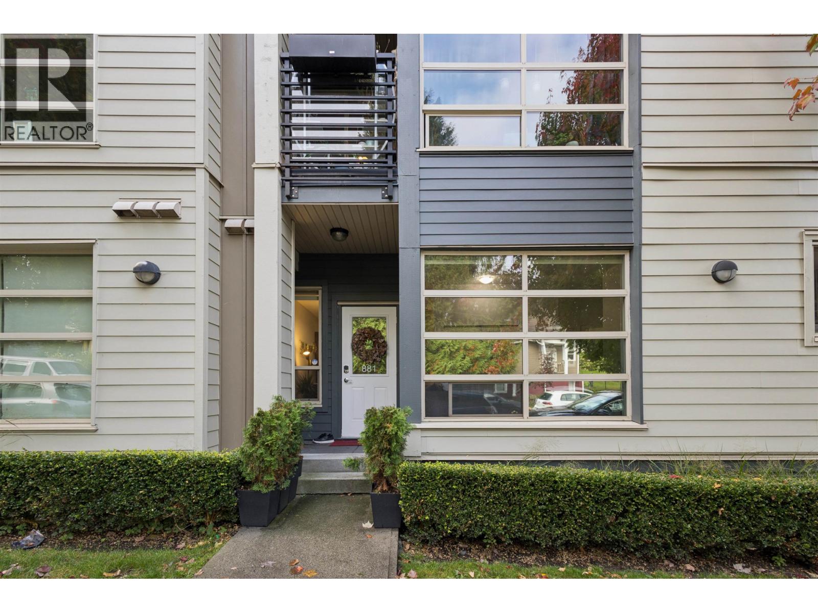 881 Salsbury Drive Property Photo 20