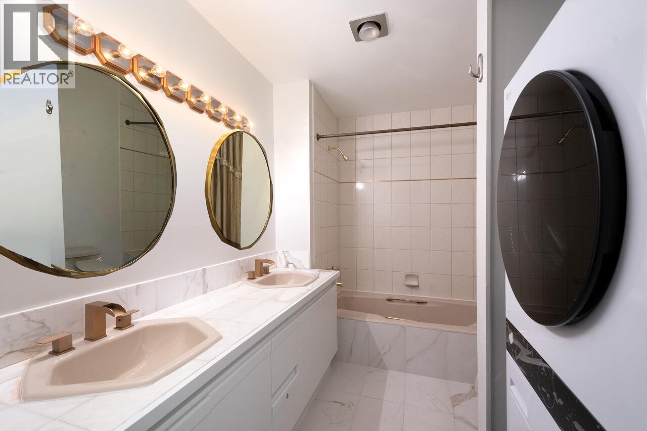 210 2274 Folkestone Way Property Photo 15
