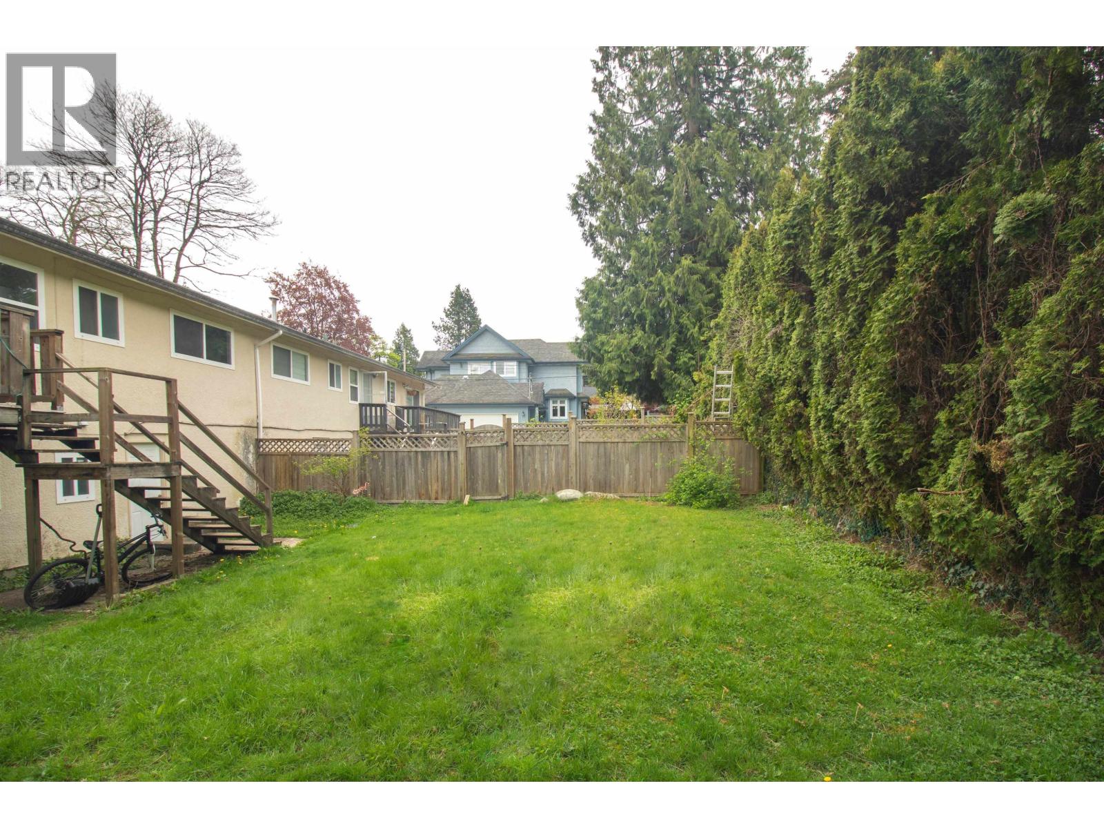6093 6th Street Property Photo 12