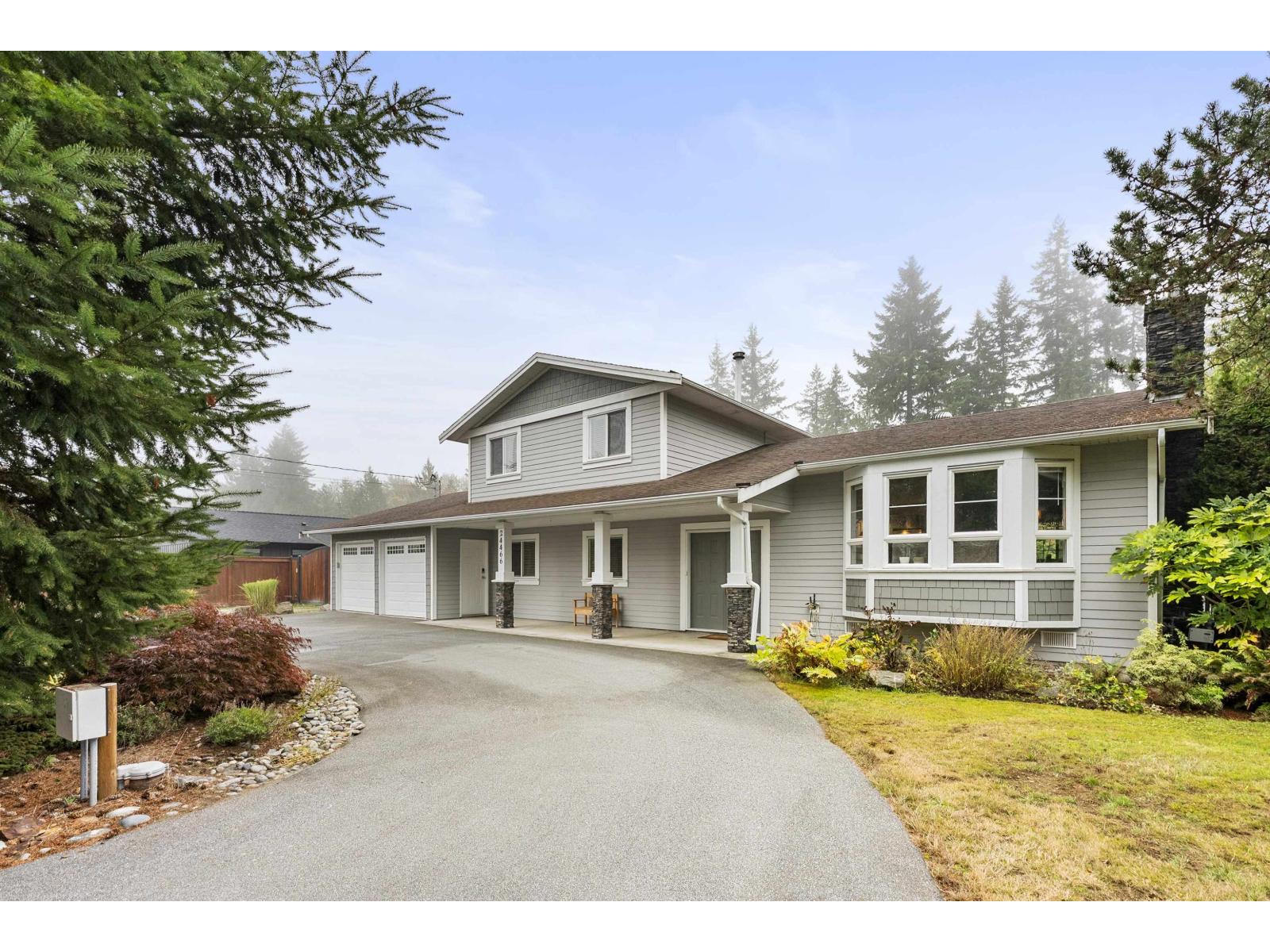 24466 56 Avenue Property Photo 1