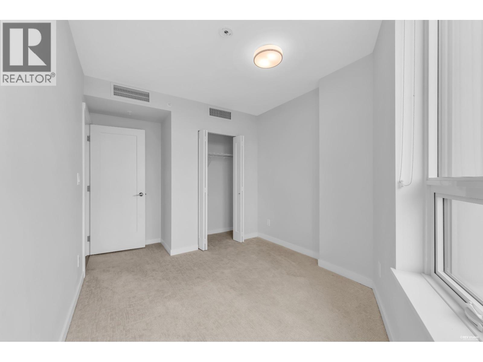 1107 3699 Sexsmith Road Property Photo 19