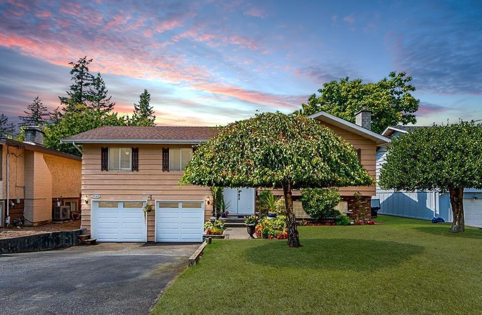 7159 114a Street Property Photo 2