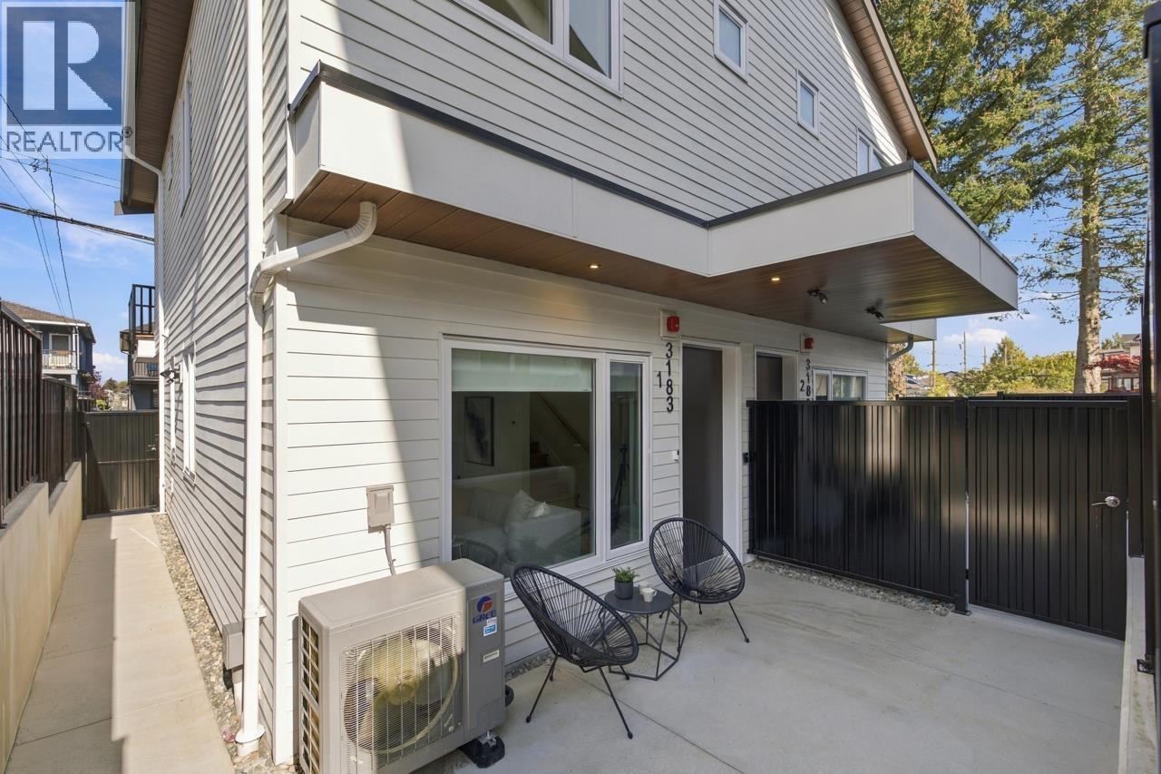 1 3183 Graveley Street Property Photo 2