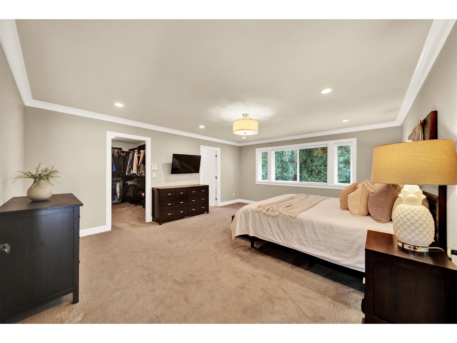 16288 60 Avenue Property Photo 12