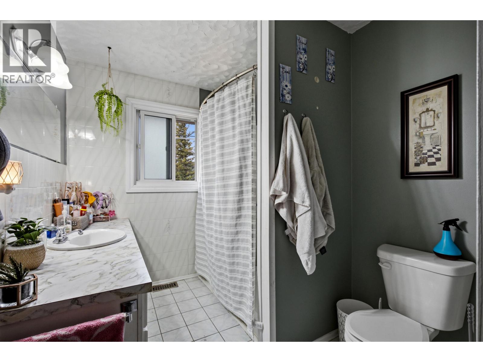 590 Pigeon Avenue Property Photo 12