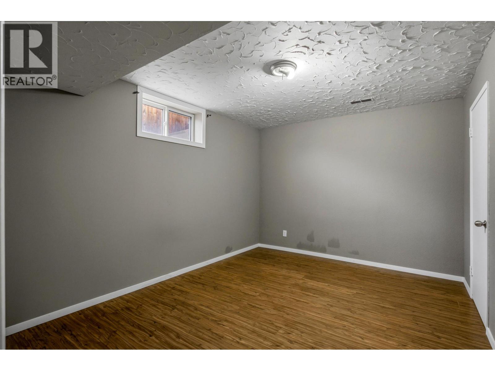 590 Pigeon Avenue Property Photo 20