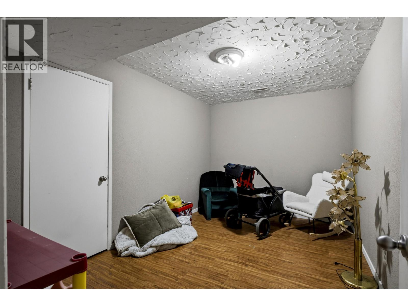590 Pigeon Avenue Property Photo 21