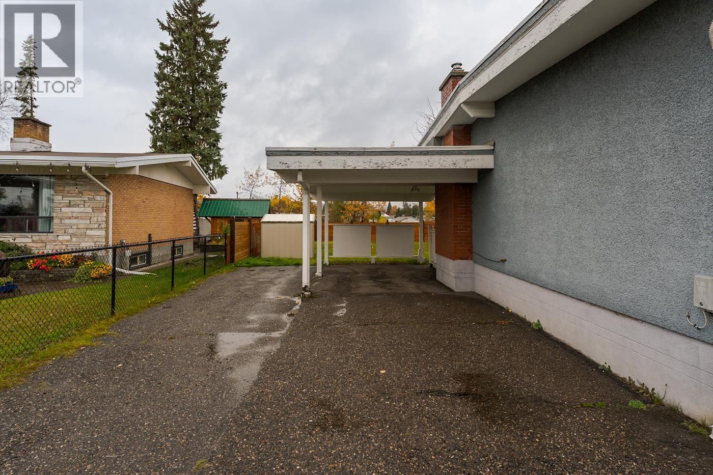 3121 Nechako Drive Property Photo 3