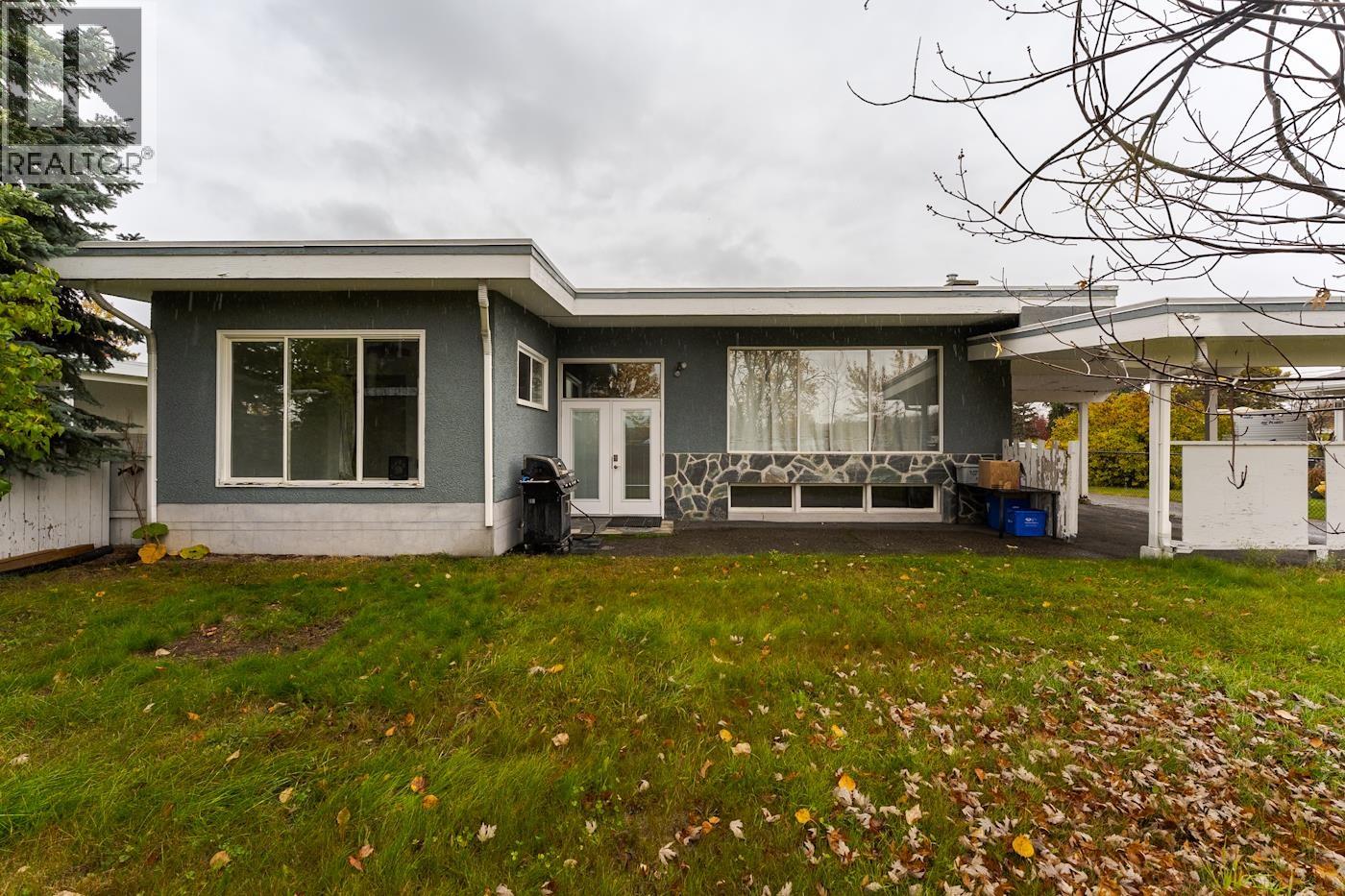 3121 Nechako Drive Property Photo 11