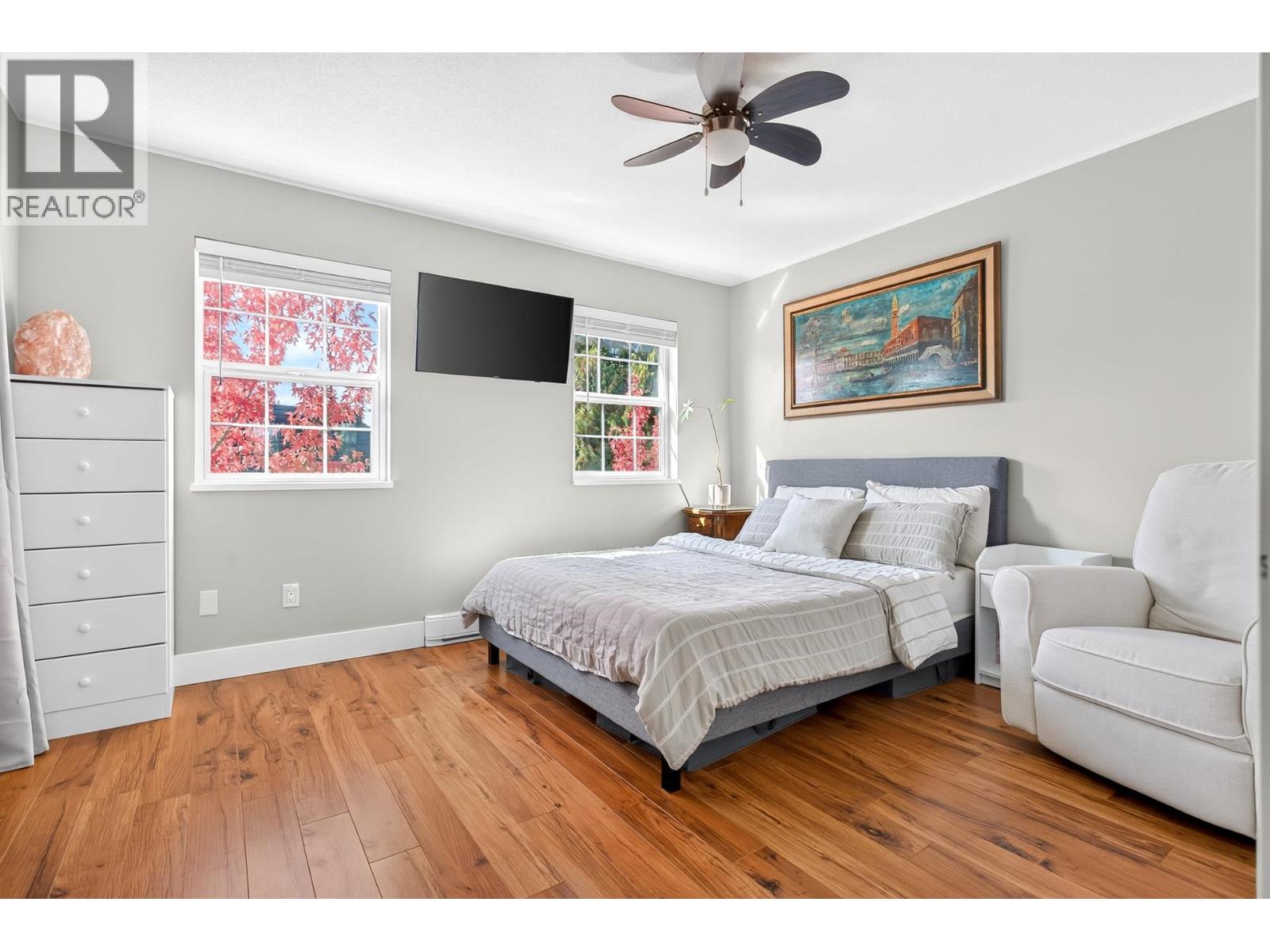 10 11355 236 Street Property Photo 21