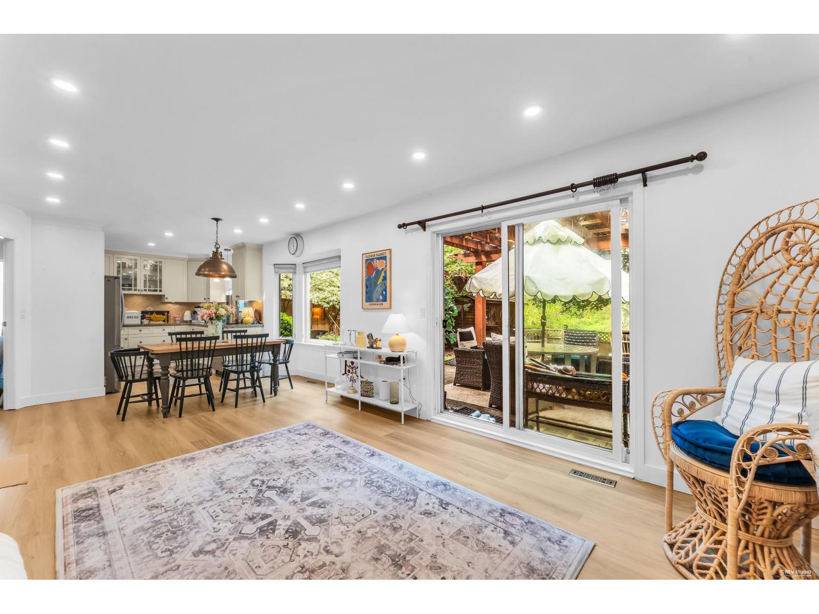 9457 215a Street Property Photo 12