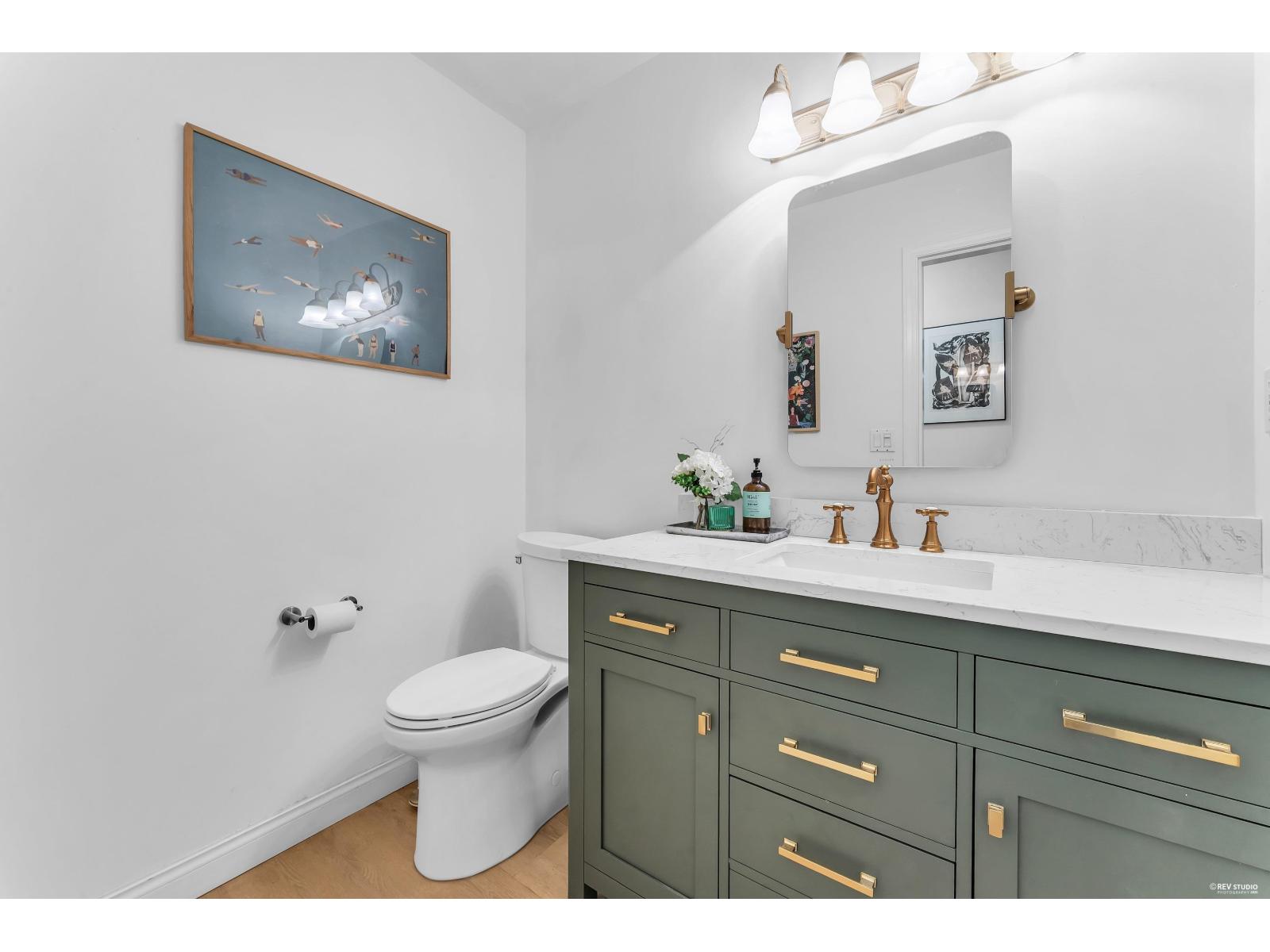 9457 215a Street Property Photo 23