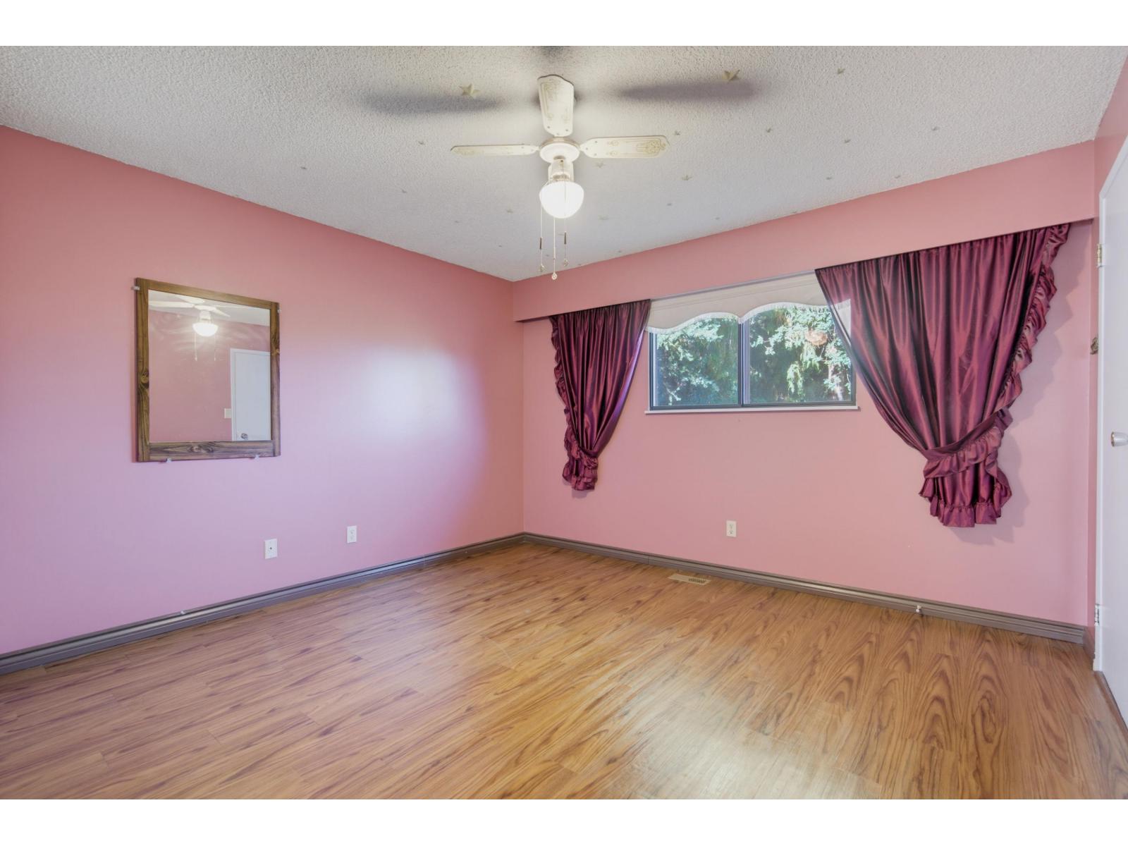 4611 203a Street Property Photo 15