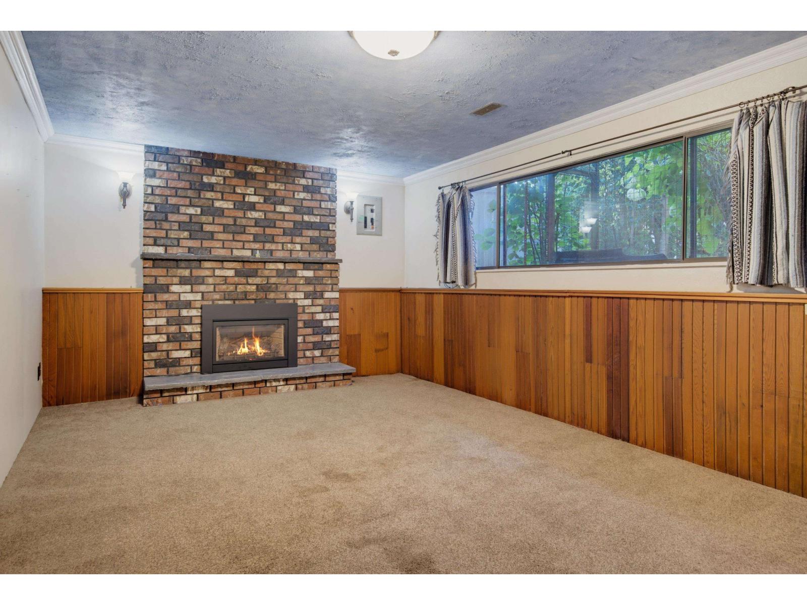 4611 203a Street Property Photo 25
