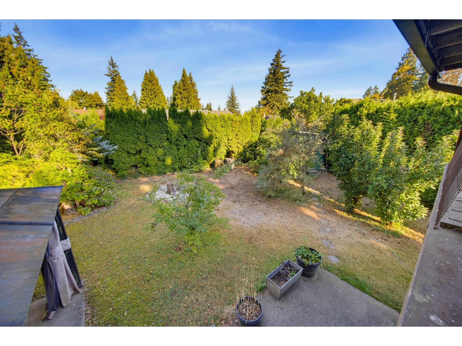 4611 203a Street Property Photo 33