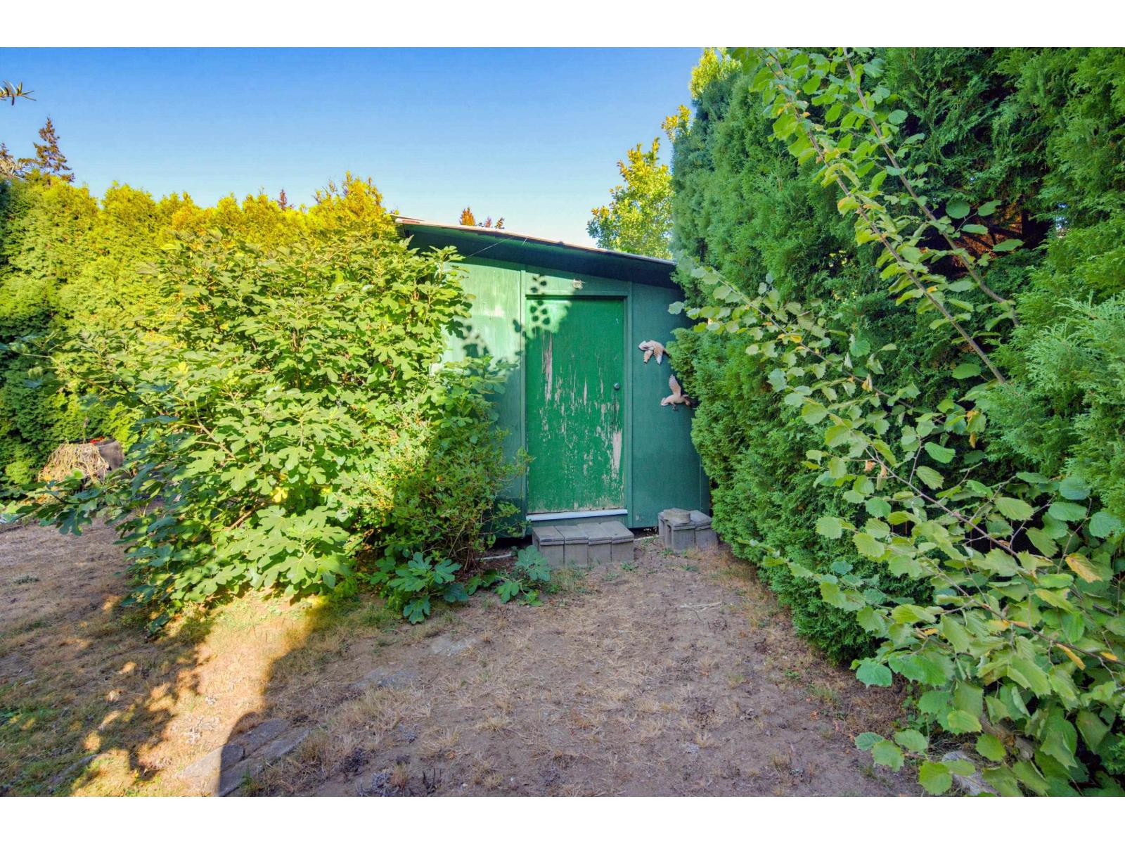 4611 203a Street Property Photo 37