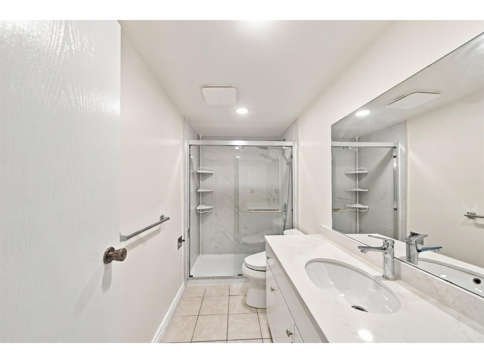 203 13530 Hilton Road Property Photo 13