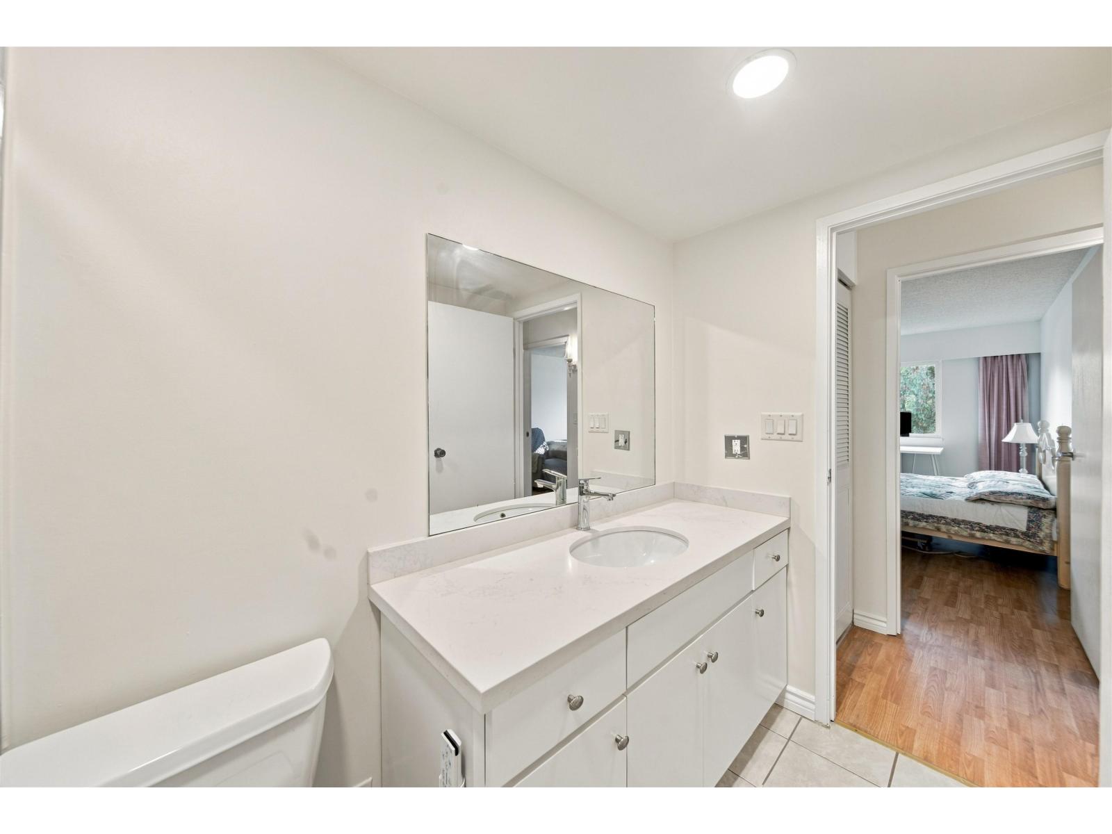 203 13530 Hilton Road Property Photo 14