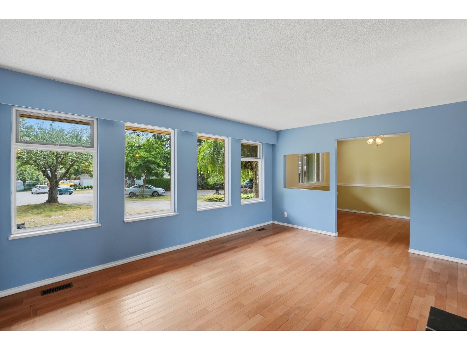 6520 Bradford Place Property Photo 6